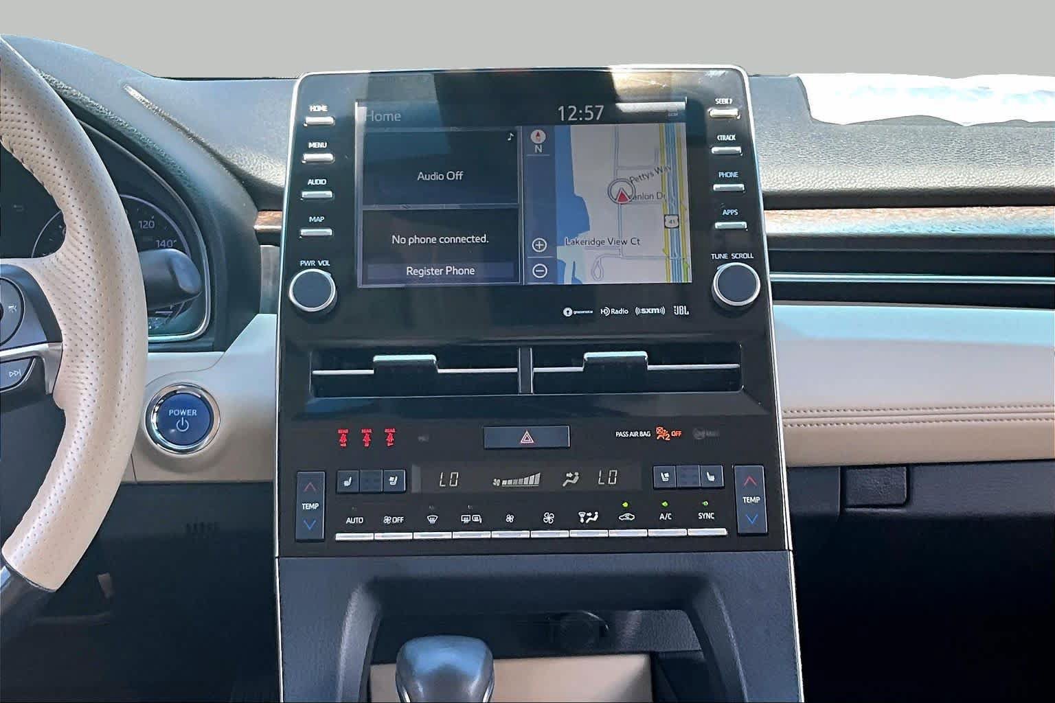 Used 2019 Toyota Avalon Limited FWD image 7