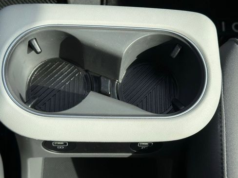 Certified 2023 Hyundai Ioniq 5 SE image 35