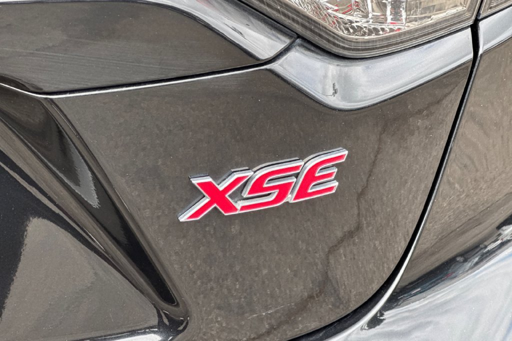 Certified 2020 Toyota Corolla XSE FWD image 26