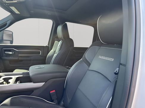 New 2025 RAM 2500 Laramie w/ Night Edition image 26