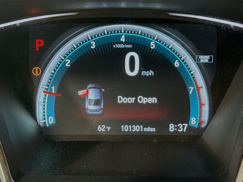 Used 2018 Honda Civic EX image 16