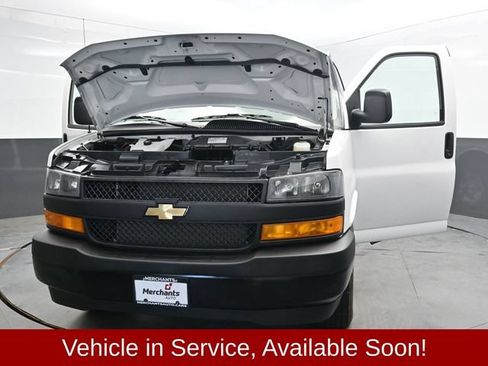 Used 2024 Chevrolet Express 3500 LS RWD image 40