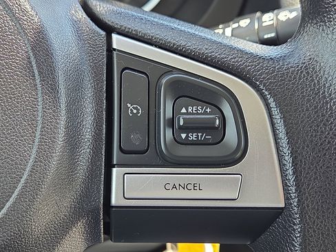 Used 2018 Subaru Forester 2.5i Premium w/ Protection Package #1 AWD/4WD image 22
