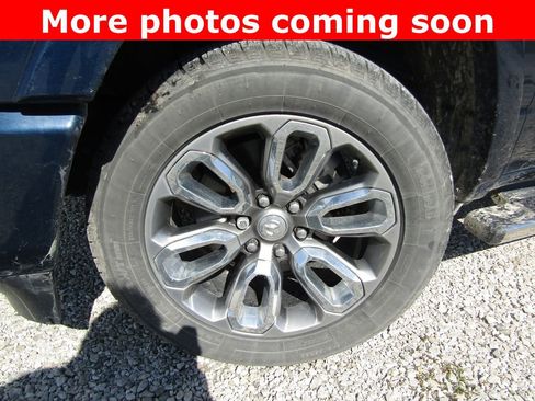 Used 2020 RAM 1500 Laramie w/ Sport Appearance Package AWD/4WD image 9