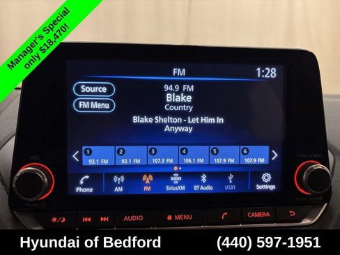 Used 2021 Nissan Sentra SV FWD image 17