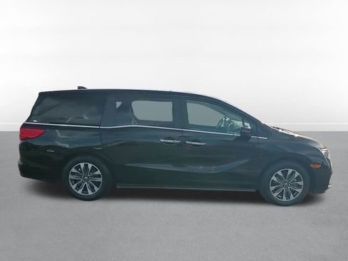 Used 2023 Honda Odyssey EX-L image 4