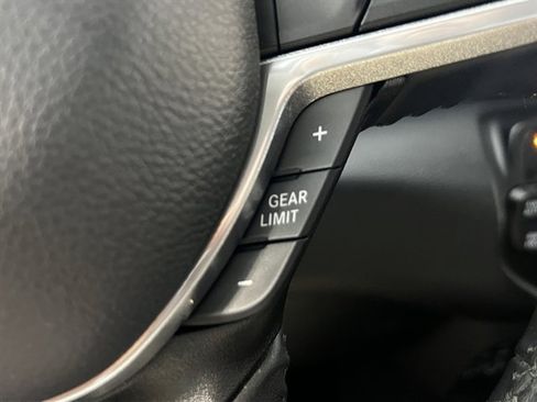 Used 2022 RAM 1500 Laramie w/ Off Road Group image 38