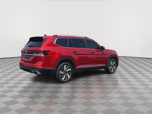Used 2024 Volkswagen Atlas SEL AWD/4WD image 8