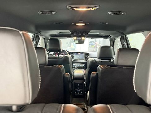 Used 2021 Dodge Durango SRT Hellcat w/ Technology Group AWD/4WD image 51