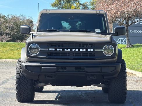 Used 2025 Ford Bronco 4-Door image 10