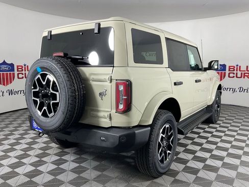 New 2026 Ford Bronco Outer Banks AWD/4WD image 3