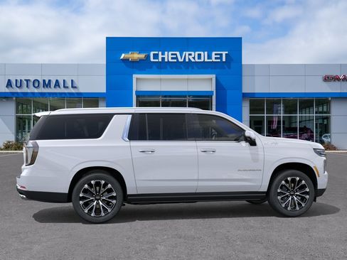 New 2026 Chevrolet Suburban High Country AWD/4WD image 5