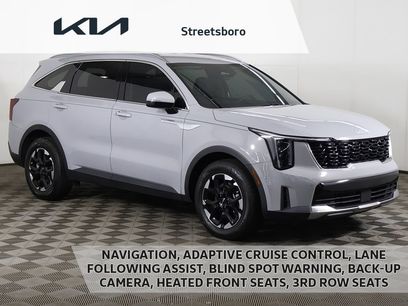 Used 2025 Kia Sorento S
