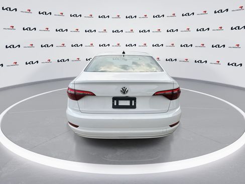 Used 2021 Volkswagen Jetta SEL FWD image 7