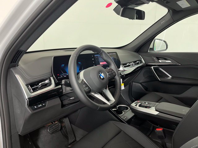 Used 2026 BMW X1 xDrive28i w/ Convenience Package AWD/4WD image 9