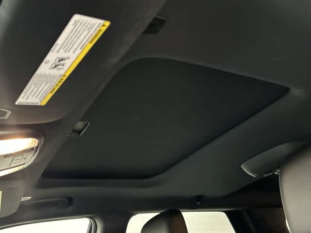 Used 2024 Dodge Durango GT AWD/4WD image 28