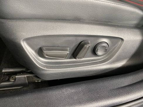 Used 2023 Toyota Camry XSE image 12