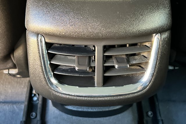 Used 2024 Chevrolet Malibu LT FWD image 16