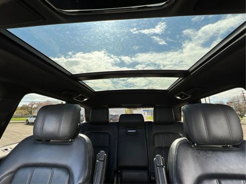 Used 2022 Land Rover Range Rover Sport HSE Silver Edition image 25