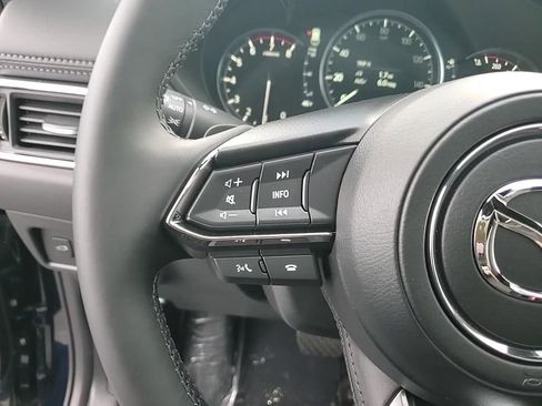 New 2025 MAZDA CX-5 Signature image 16