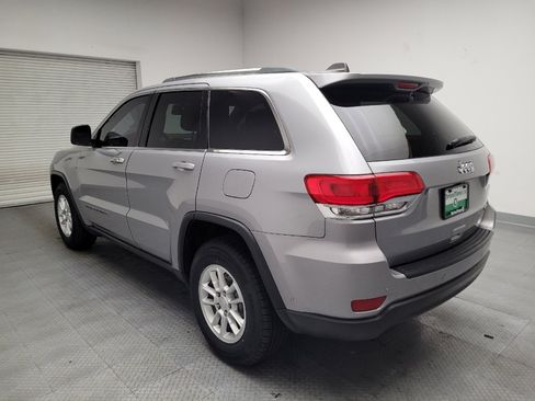Used 2019 Jeep Grand Cherokee Laredo image 5