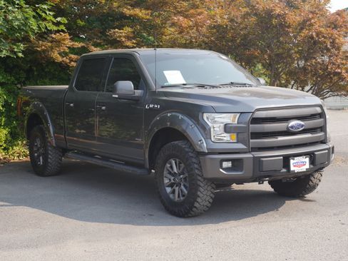 Used 2015 Ford F150 Lariat w/ Equipment Group 501A Mid AWD/4WD image 32