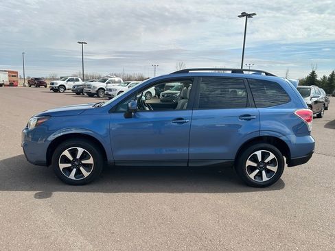 Used 2017 Subaru Forester 2.5i Premium w/ All-Weather Package image 36