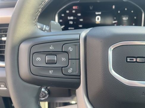Used 2026 GMC Sierra 1500 Denali w/ Technology Package AWD/4WD image 35