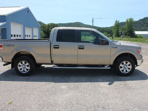 Used 2012 Ford F150 XLT w/ XTR Pkg image 5