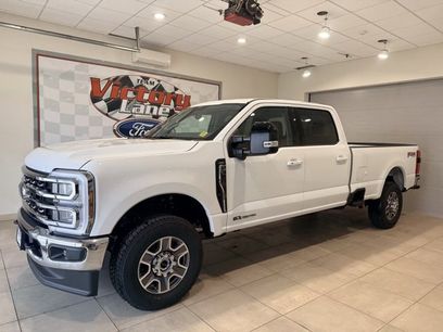 New 2026 Ford F350 Lariat w/ FX4 Off-Road Package