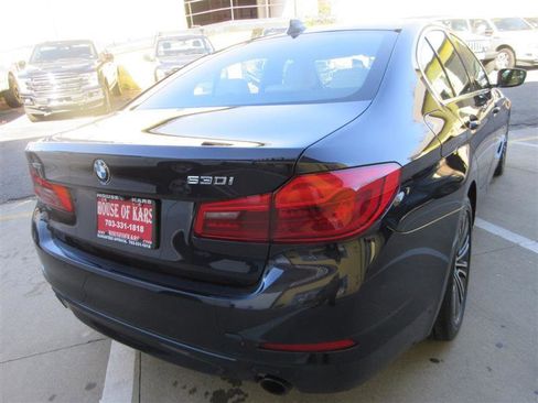Used 2019 BMW 530i xDrive image 9