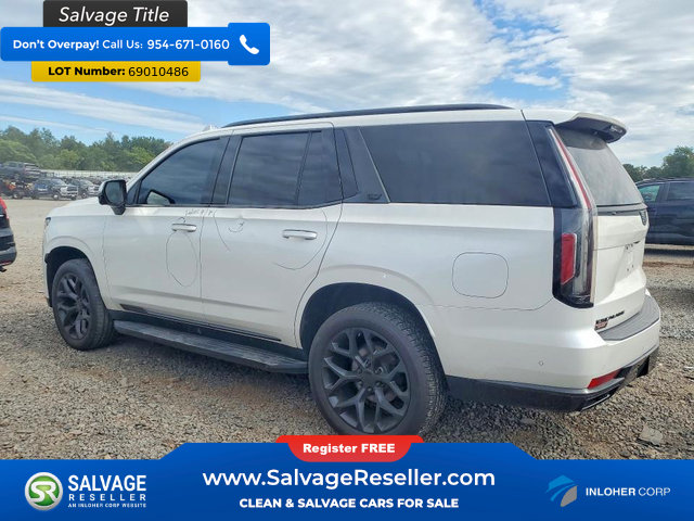 Used 2021 Cadillac Escalade Premium Luxury AWD/4WD image 3