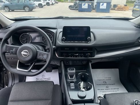Used 2024 Nissan Rogue SV AWD/4WD image 22
