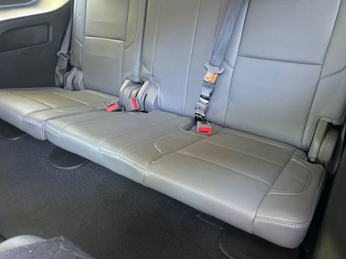 Used 2019 Chevrolet Tahoe LT RWD image 37