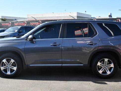 Used 2024 Honda Pilot EX-L image 4