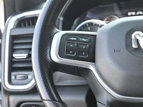 Used 2022 RAM 3500 Big Horn image 39