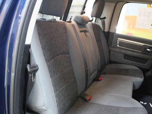 Used 2019 RAM 1500 Warlock AWD/4WD image 9