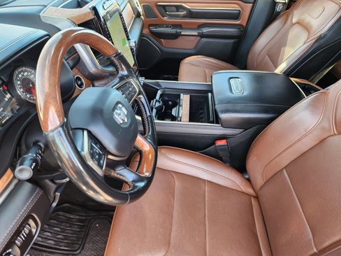 Used 2022 RAM 1500 Limited image 8