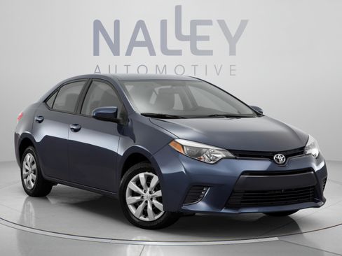 Used 2016 Toyota Corolla LE FWD image 6
