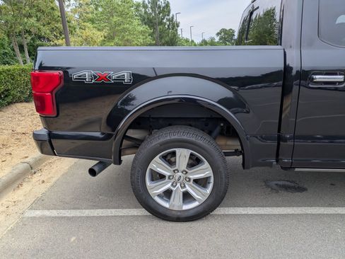 Used 2019 Ford F150 Platinum AWD/4WD image 38