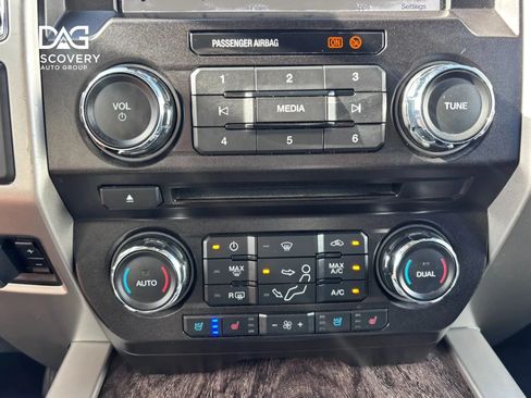 Used 2018 Ford F250 Lariat w/ Lariat Ultimate Package AWD/4WD image 19