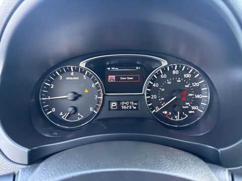 Used 2013 Nissan Altima 2.5 SL w/ 2.5 Moonroof Pkg image 24