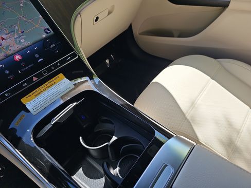 New 2026 Mercedes-Benz GLC 300 4MATIC image 26