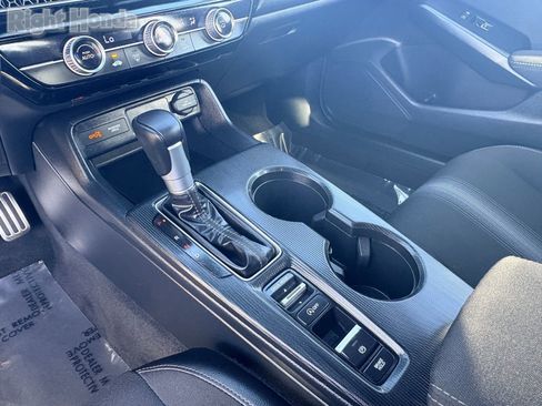 Certified 2025 Honda Civic Sport image 15