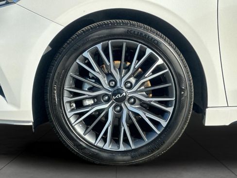 Used 2023 Kia Forte GT-Line w/ GT-Line Technology Package image 24