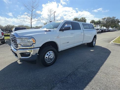 Used 2021 RAM 3500 Limited image 9
