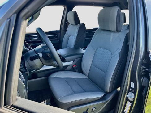Used 2025 RAM 1500 Big Horn AWD/4WD image 20
