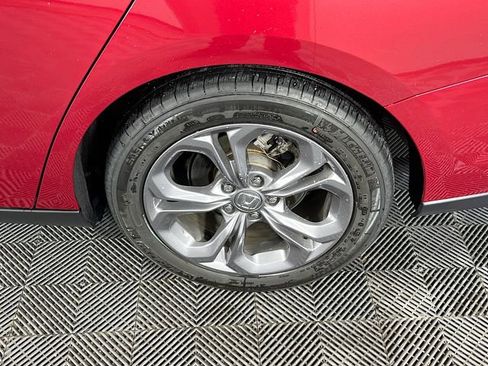 Certified 2024 Honda Accord EX image 33