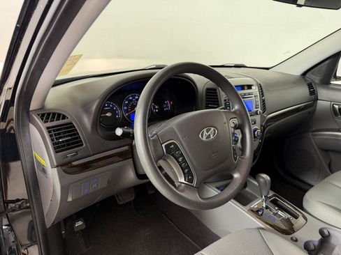 Used 2011 Hyundai Santa Fe GLS AWD/4WD image 17