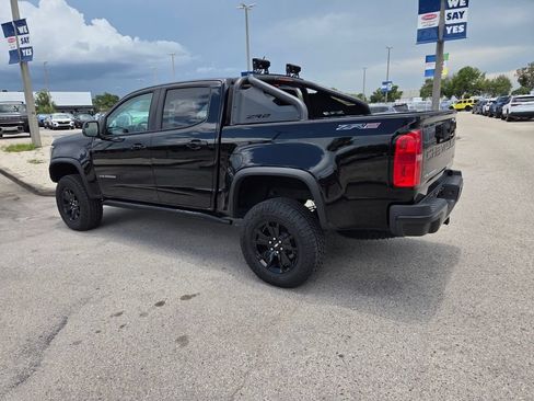 Certified 2021 Chevrolet Colorado ZR2 w/ ZR2 Midnight Special Edition AWD/4WD image 11